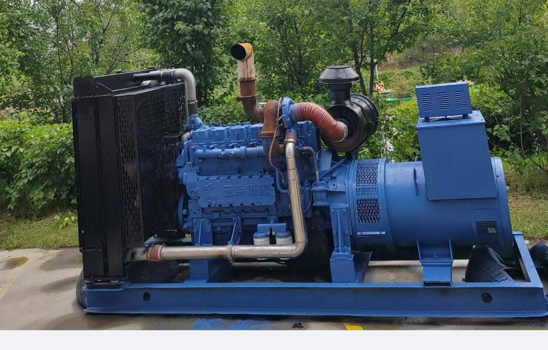 阿拉尔发电机出租如何选择适合的空开类型？