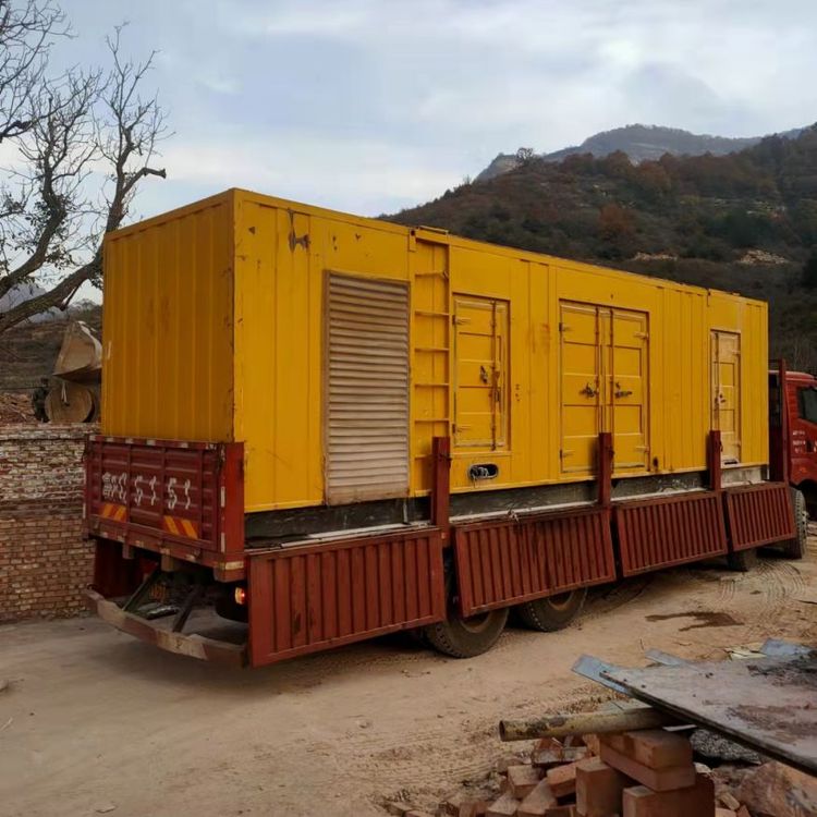 阿拉尔200kW 发电机组在带电阻性负载时，输出功率会受到哪些因素的影响？